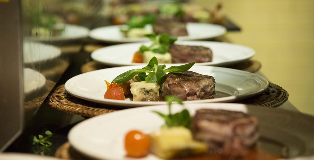 ווייכן Hotel Umberto מראה חיצוני תמונה